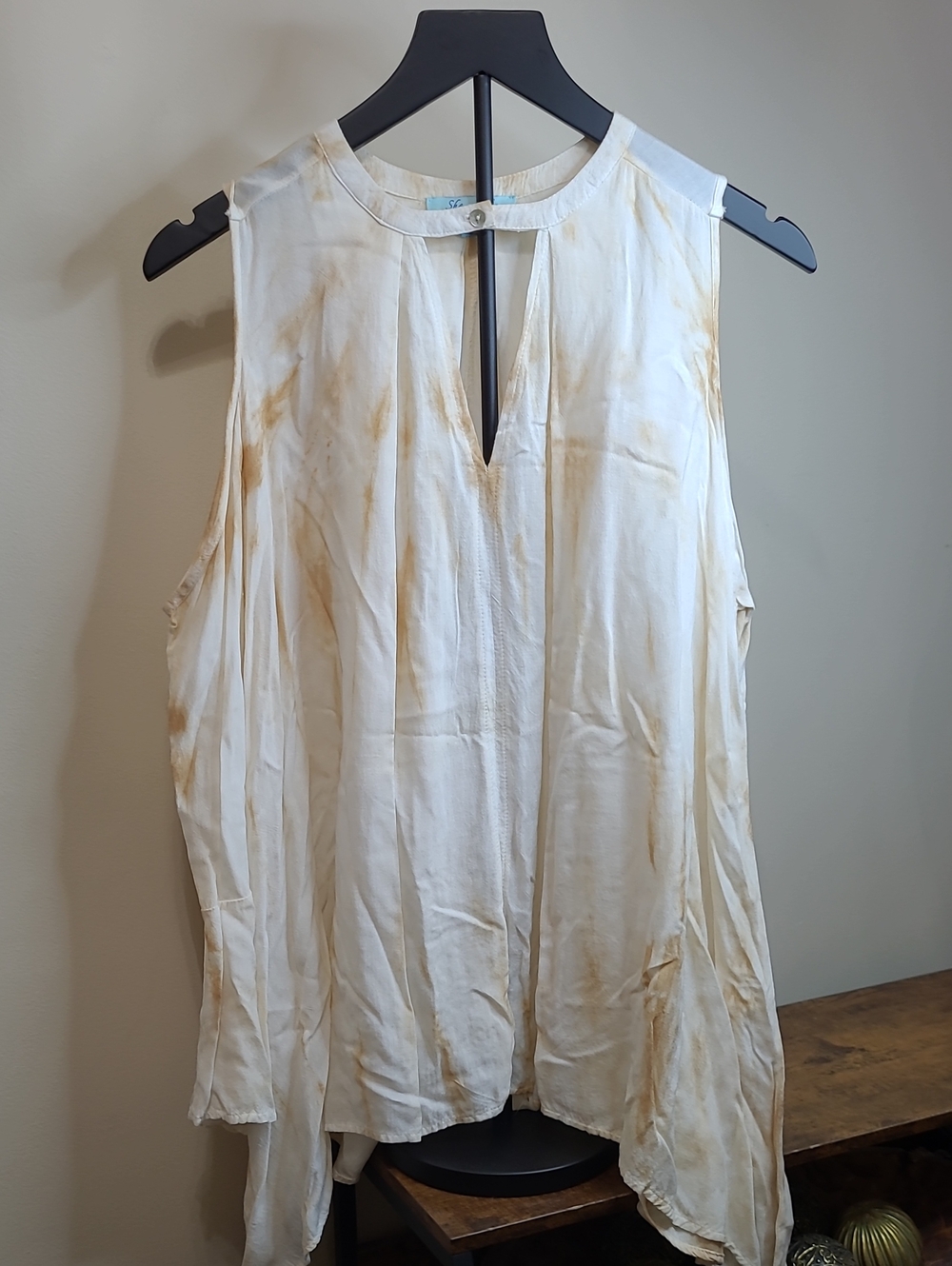 She + Sky Cream & Brown Tie-Dye Cold-Shoulder Top with Bell Sleeves size Small